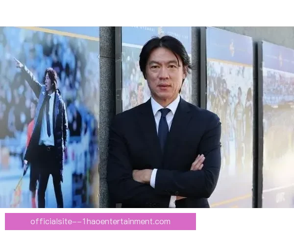 洪明甫接任韩国队主帅 填补克林斯曼离任空缺 洪明甫接任韩国队主帅 填补克林斯曼离任空缺